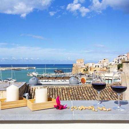 A 2 Passi Dal Castello ,Appartamento Con Veranda Castellammare del Golfo Bagian luar foto